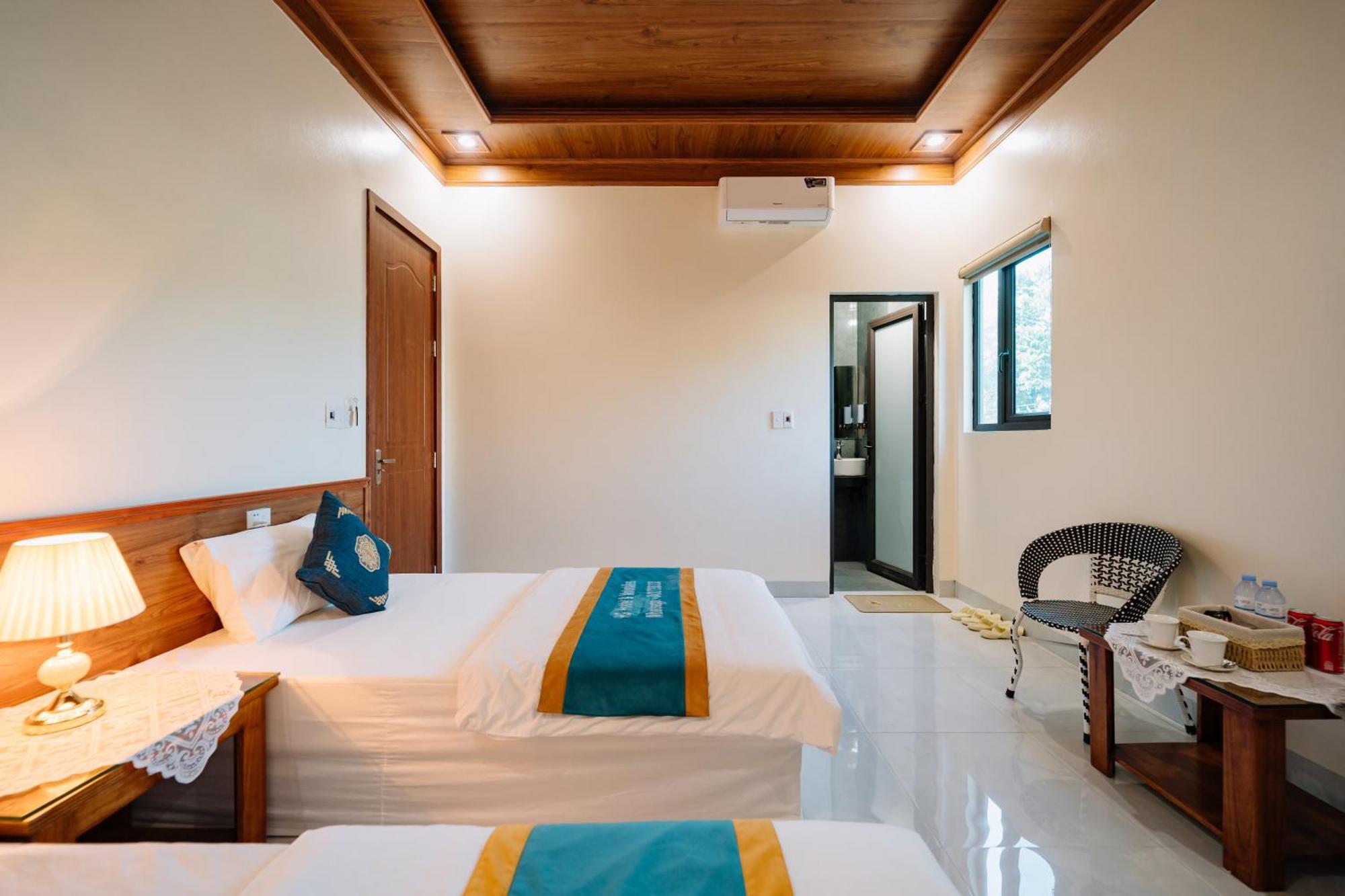 Hg Hostel Provide Tours & Motorbikes Ha Giang Exterior photo